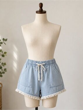 Casual Light Blue Denim Drawstring Shorts with Fringe